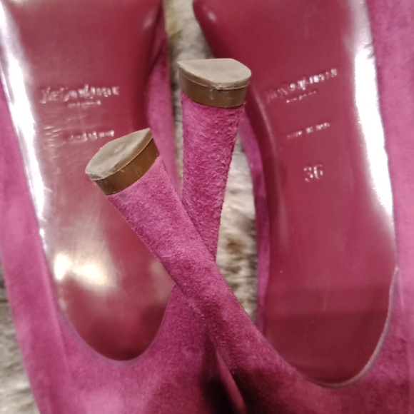 Yves Saint Laurent suede heels - Picture 10 of 16